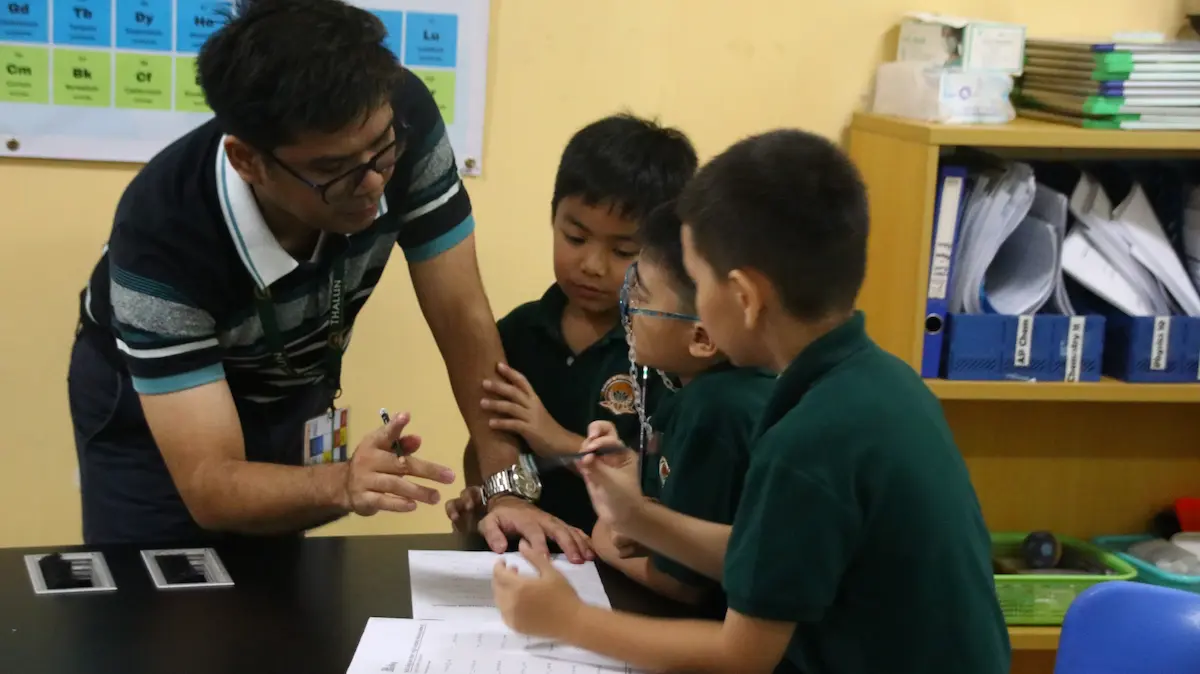 Thalun Elementary Classroom Exploration